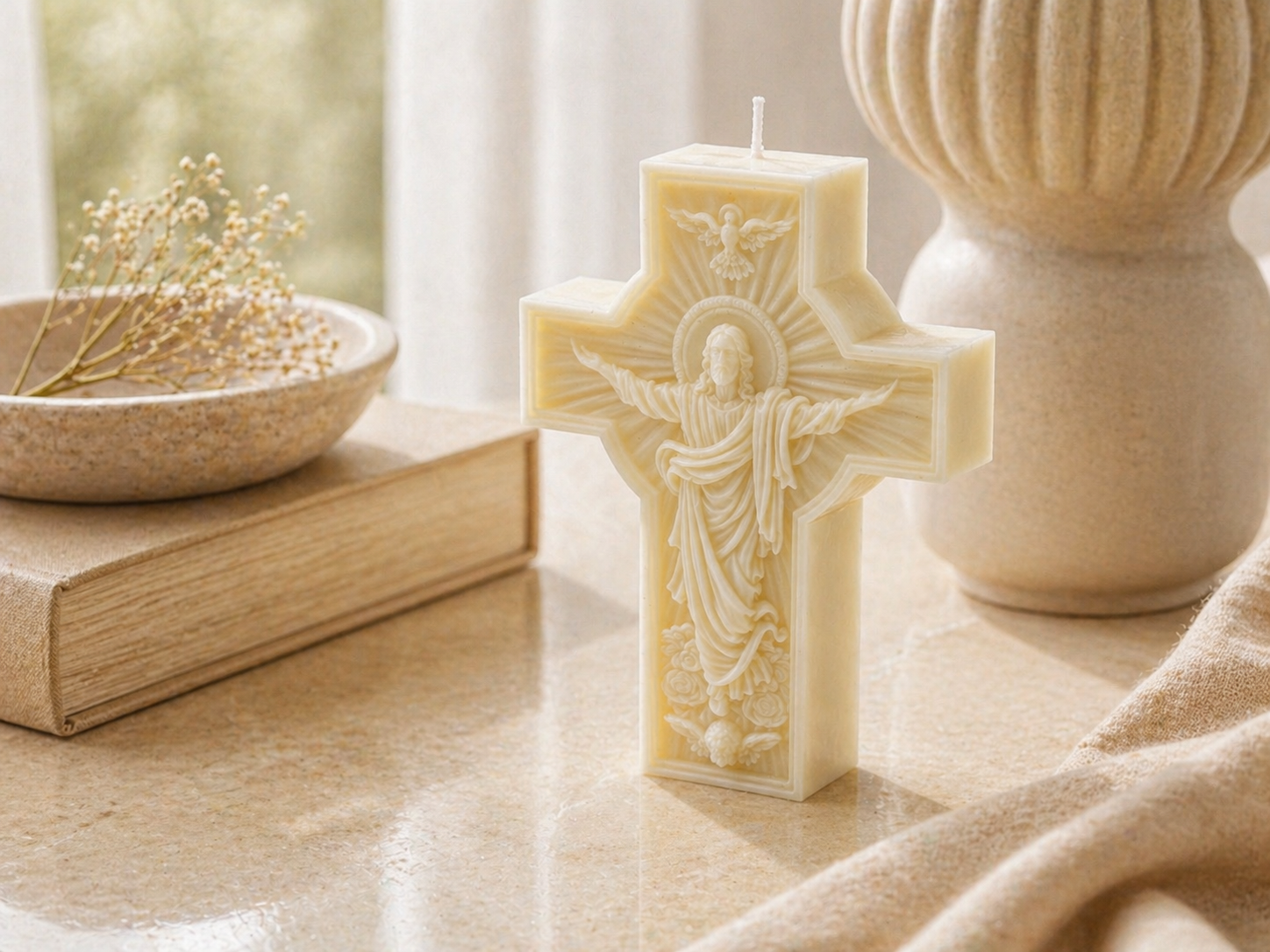 Vela Cruz Cristo Resucitado | Vela religiosa artesanal de soja